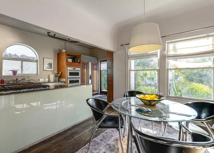 2 Mi To Downtown: Pet-friendly In Phoenix! Holiday home *