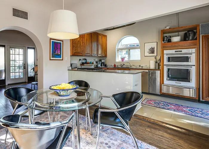 2 Mi To Downtown: Pet-friendly In Phoenix! Phoenix