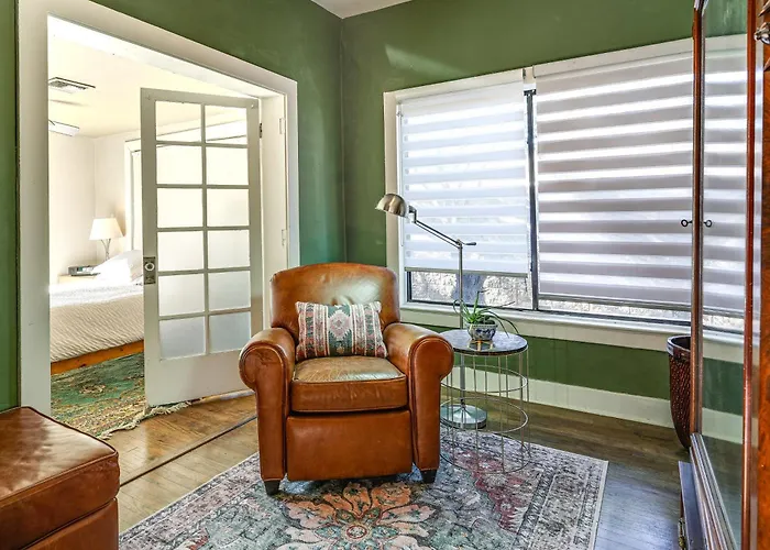 Holiday home 2 Mi To Downtown: Pet-friendly In Phoenix! Phoenix